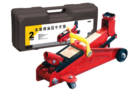 江蘇通潤千斤頂 T820013S型臥式油壓千斤頂輕頂